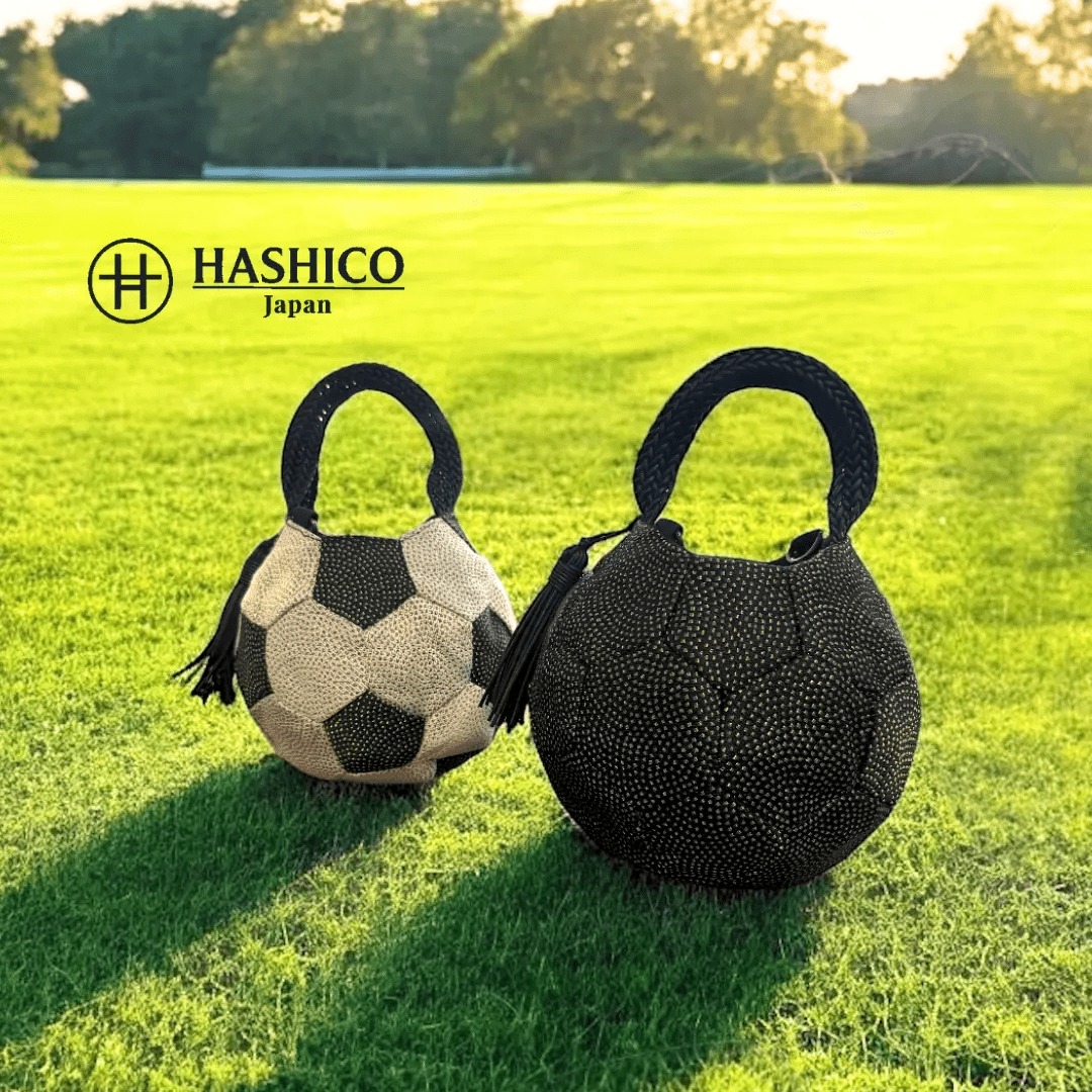 鞠華 − Marica Black - HASHICO